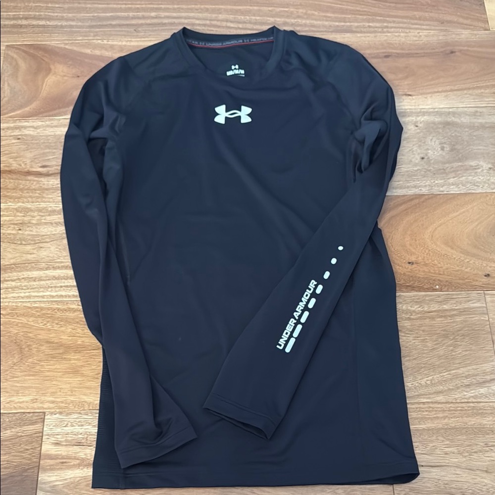 Under Armour Black Long Sleeve Shirt